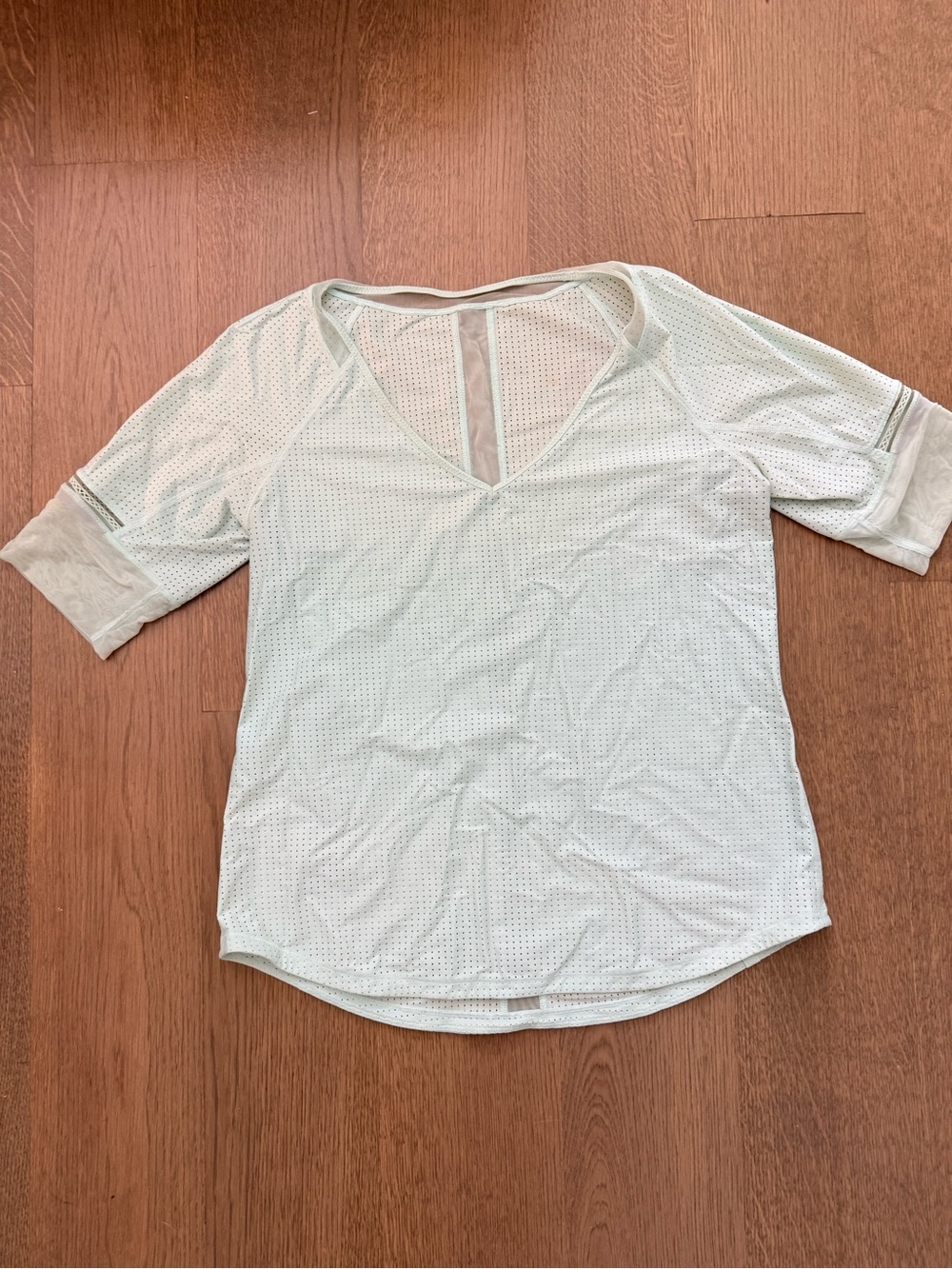 lululemon athletica Light Mint Perforated V-Neck Top
